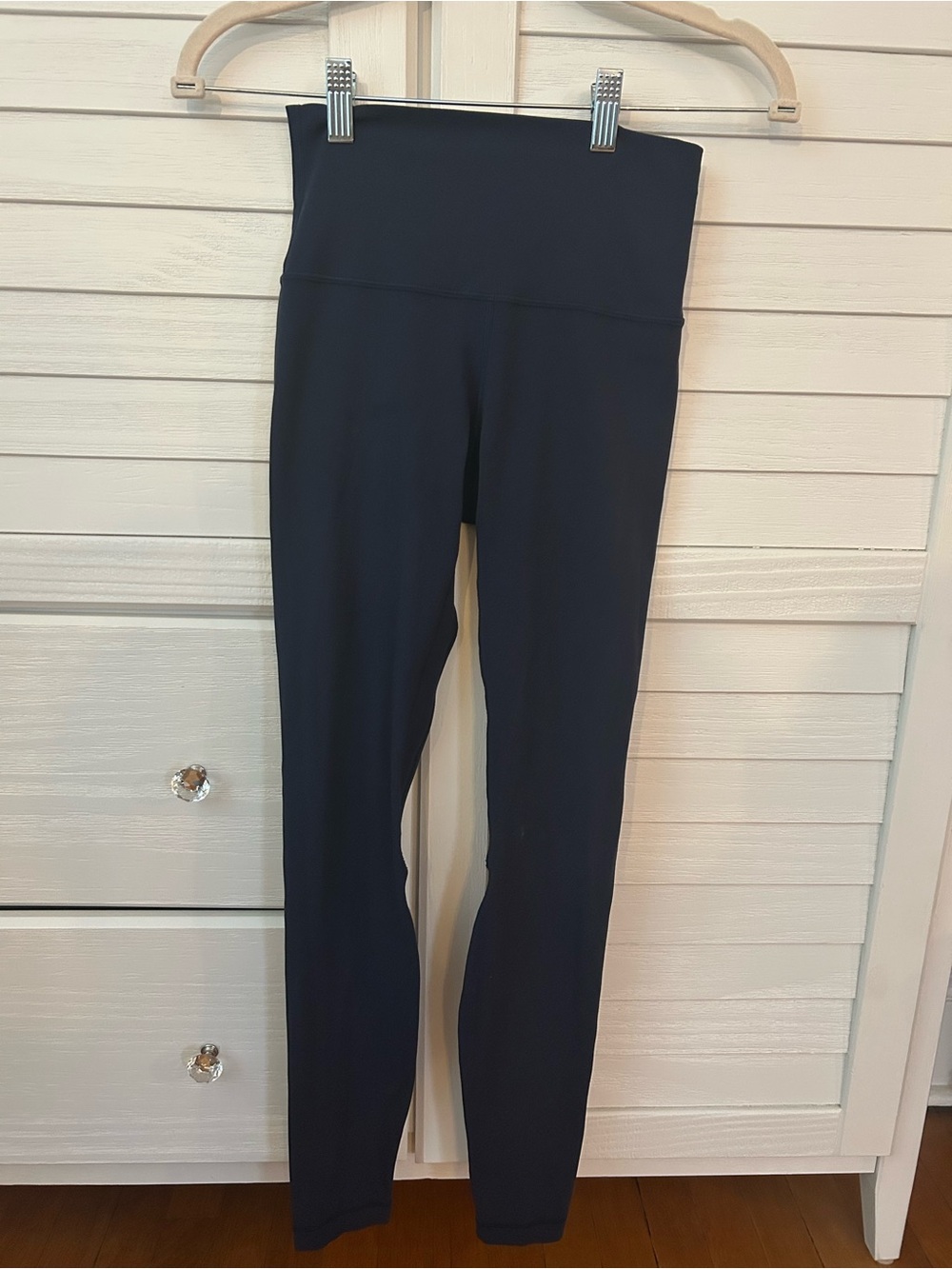 Lululemon Align size 4 28 length navy blue leggings